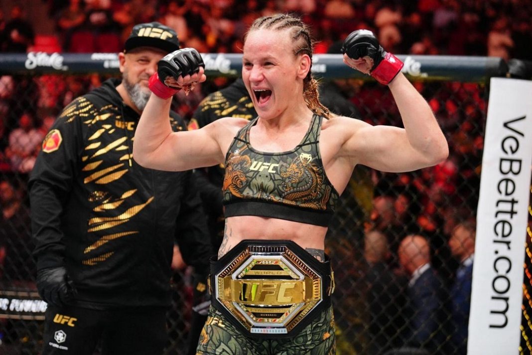 Valentina Shevchenko tras ganar el campeonato.
