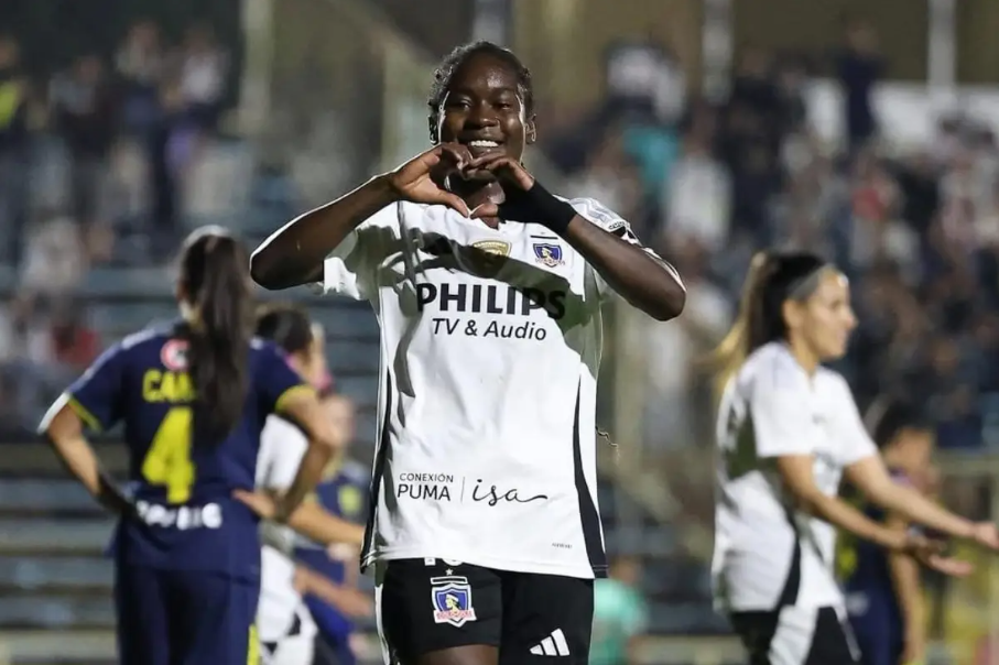 Goleadora del Colo Colo y de la primera división de Chile