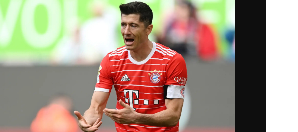 Lewandowski jugando en el Allianz Arena